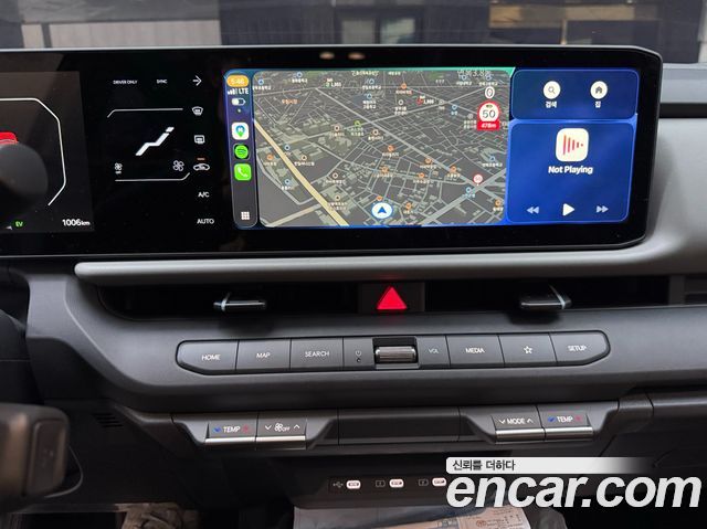 Kia Seltos HEV 1.6 2WD — photo 1 of 6
