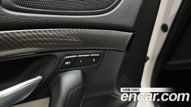 Hyundai i40 2.0 GDi — photo 1 of 33