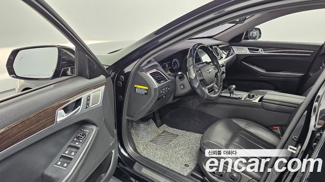 Genesis G80 3.3 GDI — photo 1 of 31