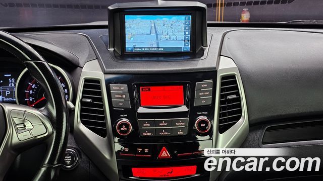 KG_Mobility_Ssangyong TIBOLI VX 2WD — photo 1 of 31