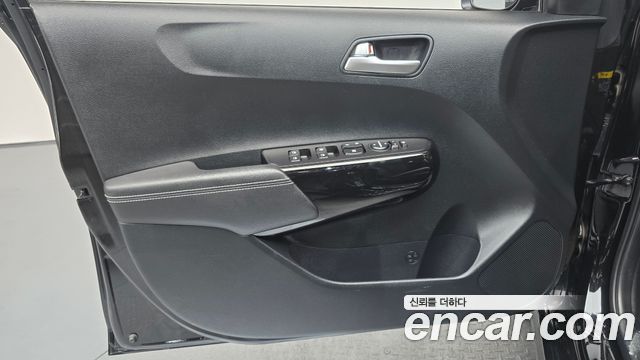 2022 Kia morning Signature, photograph 2