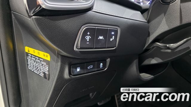 Hyundai Grandeur 2.4 Premium — photo 1 of 20