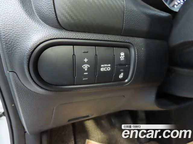 Kia K3 Luxury — photo 1 of 20