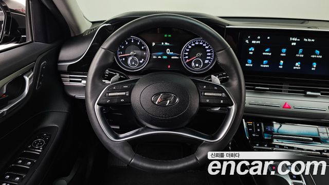 Hyundai Grandeur 3.3 — photo 1 of 26