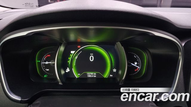 Renault-KoreaSamsung SM6 2.0 GDe LE — photo 1 of 30