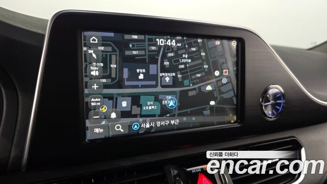 Hyundai Grandeur 2.4 Premium — photo 1 of 20