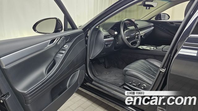 Genesis G80 Gasoline 2.5 Turbo AWD — photo 1 of 32