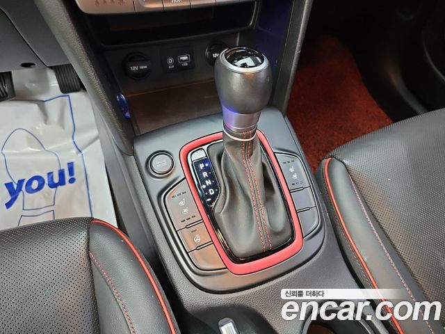 Hyundai Kona 1.6 Turbo 2WD FLUX — photo 1 of 18