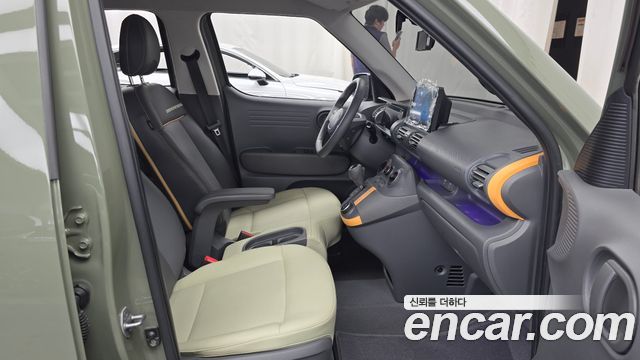 Hyundai Casper Turbo Modern — photo 1 of 34