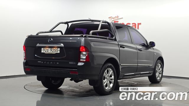KG_Mobility_Ssangyong KORANDO CX7 4WD — photo 1 of 36