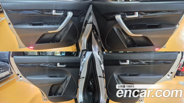 Kia Sorento Diesel 2.0 2WD TLX — photo 1 of 20