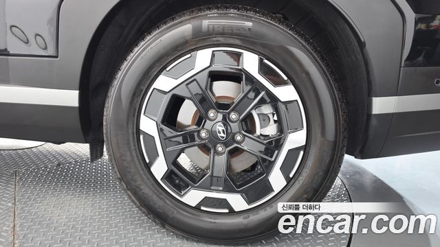 Hyundai Santafe Gasoline 2.5T 2WD — photo 1 of 37