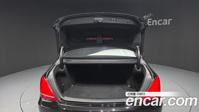2017 Genesis EQ900 3.8 GDI, photograph 1