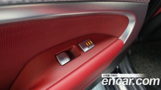 Genesis G70 Gasoline 2.0T 2WD