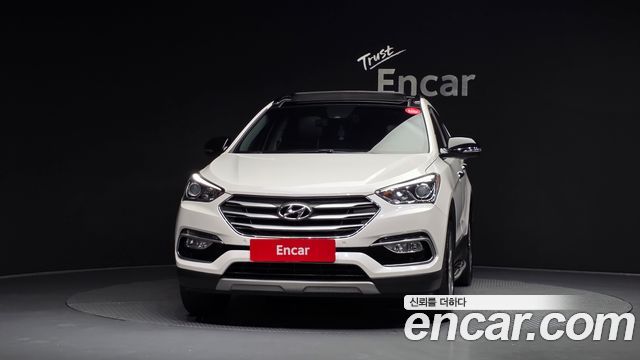Hyundai Santafe Diesel 2.0 2WD — photo 1 of 33