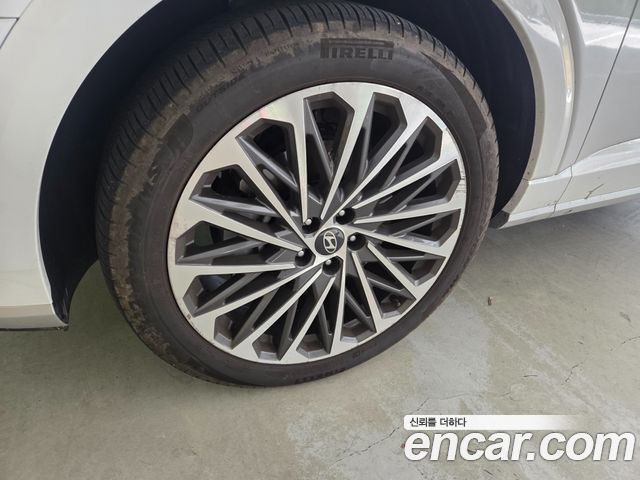 Hyundai Palisade Gasoline 2.5T 4WD 7-Seater — photo 1 of 15