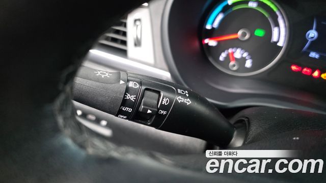 Kia K5 Noblesse — photo 1 of 33