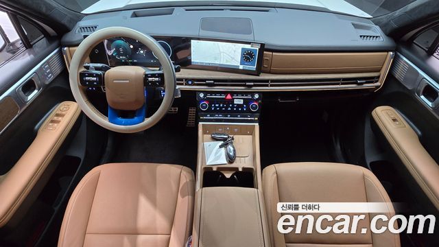 Hyundai Santafe HEV 1.6 2WD — photo 1 of 38