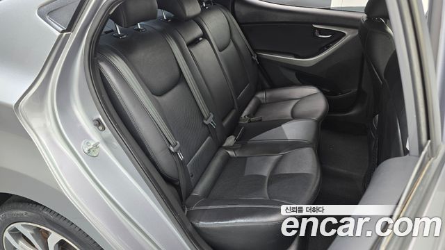 Hyundai AVANTE M16 GDI Modern — photo 1 of 32