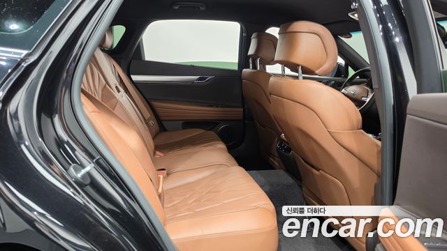 Genesis G80 Gasoline 2.5 Turbo 2WD — photo 1 of 34