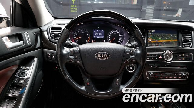 Kia K7 2.4 GDI Prestige — photo 1 of 31