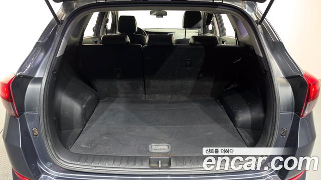 2016 Hyundai Tucson Diesel 1.7 2WD, photograph 5