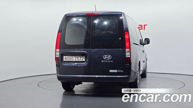 Hyundai Staria L3.5 Cargo 5-Seater — photo 1 of 20