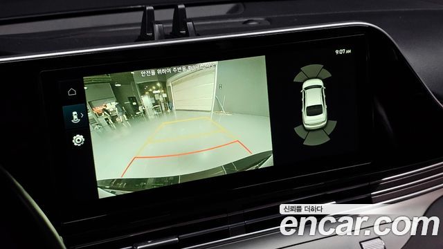 Hyundai Grandeur 2.5 — photo 1 of 20