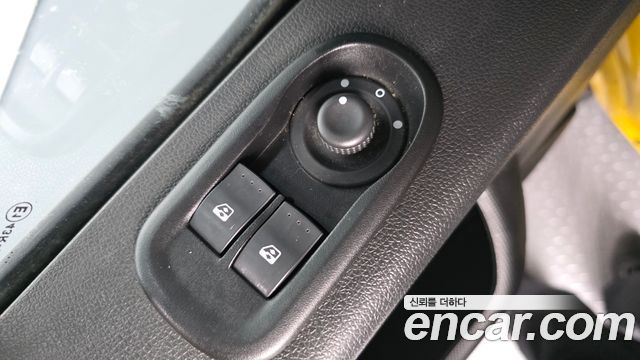 Renault-KoreaSamsung Master 2.3 13-Seater — photo 1 of 30