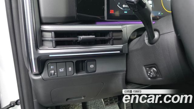 Hyundai Santafe HEV 1.6 2WD — photo 1 of 20