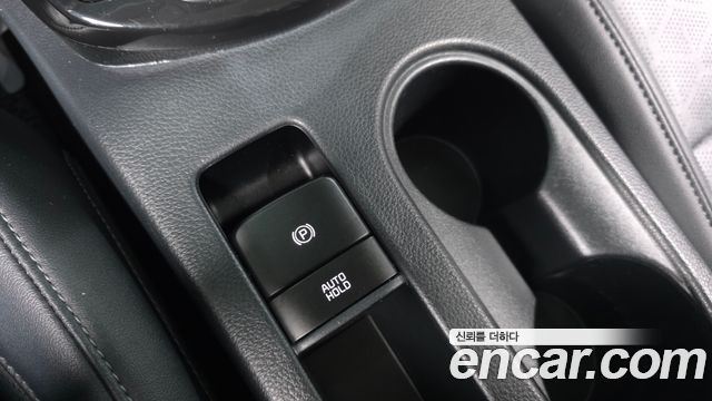 Kia Seltos Gasoline 1.6 Turbo 2WD — photo 1 of 31