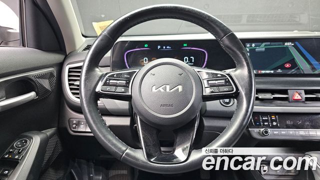 Kia Seltos Gasoline 1.6 Turbo 2WD — photo 1 of 20