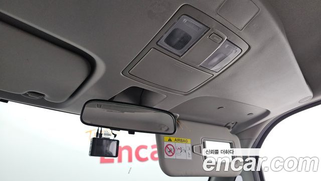 Kia RAY Prestige — photo 1 of 20