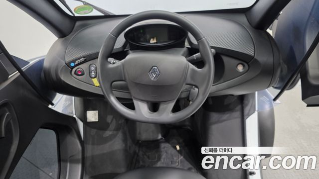 2020 Renault-KoreaSamsung Twizy Life(2-Seater), photograph 7