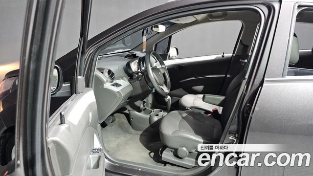 ChevroletGMDaewoo Spark LT — photo 1 of 20
