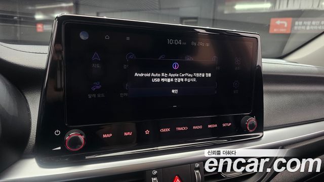 Kia K3 1.6 — photo 1 of 32