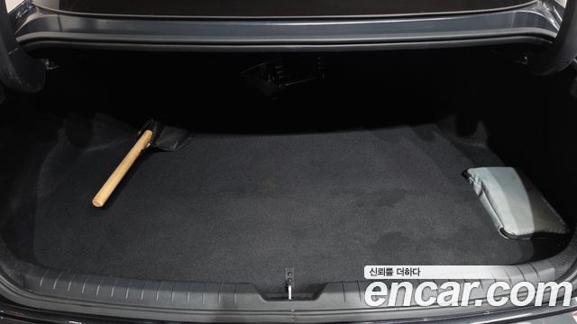Hyundai Sonata 2.0 LPG(rental car) — photo 1 of 31