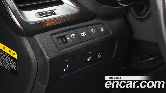 Hyundai Santafe Diesel 2.0 2WD — photo 1 of 33