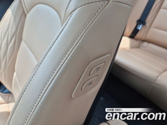 Kia K7 2.5 GDI X Edition — photo 1 of 19