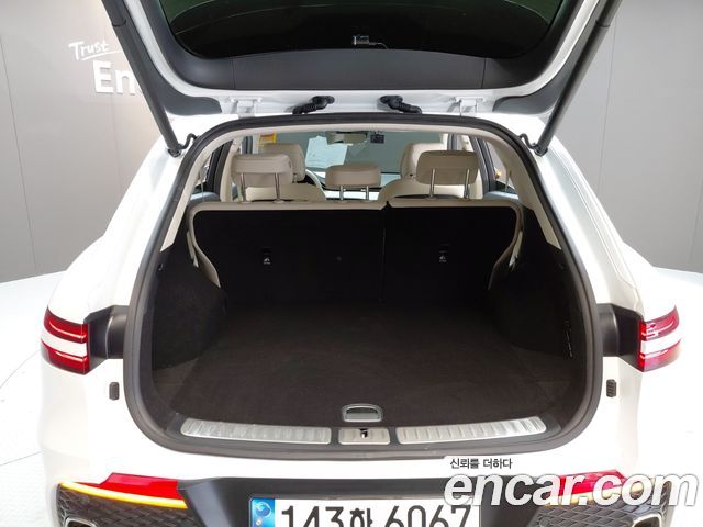Genesis GV70 2.5T Gasoline 2WD — photo 1 of 28