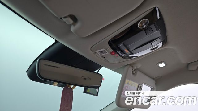 Kia EV6 Long Range — photo 1 of 36