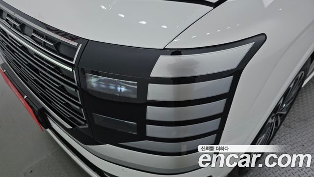 Hyundai Palisade HEV 2.5T 4WD 9-Seater — photo 1 of 38