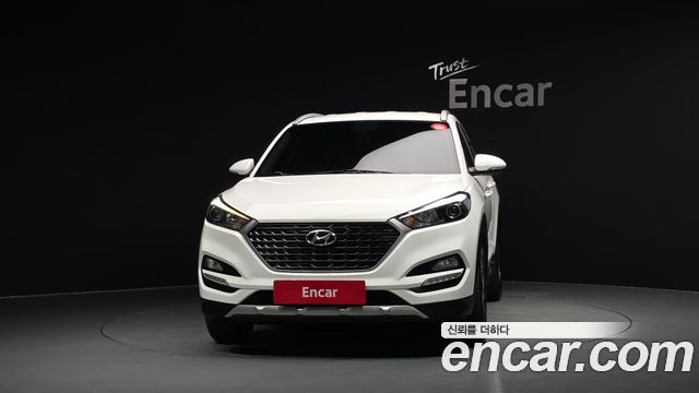 Hyundai Tucson Gasoline 1.6 turbo 2WD — photo 1 of 38