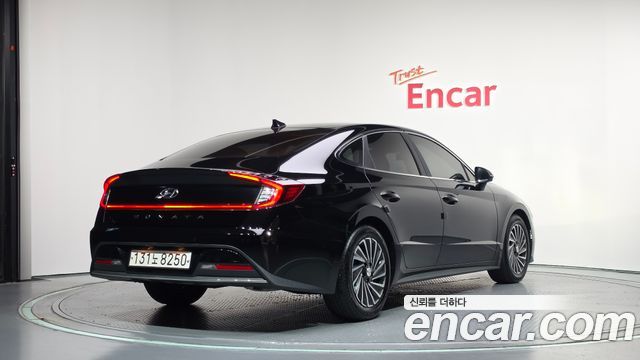 Hyundai Sonata Inspiration — photo 1 of 35