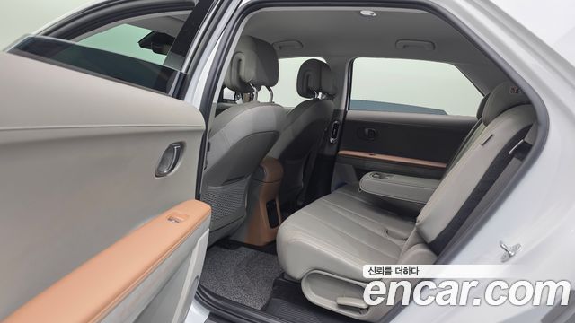 Hyundai Ioniq5 Long Range — photo 1 of 34