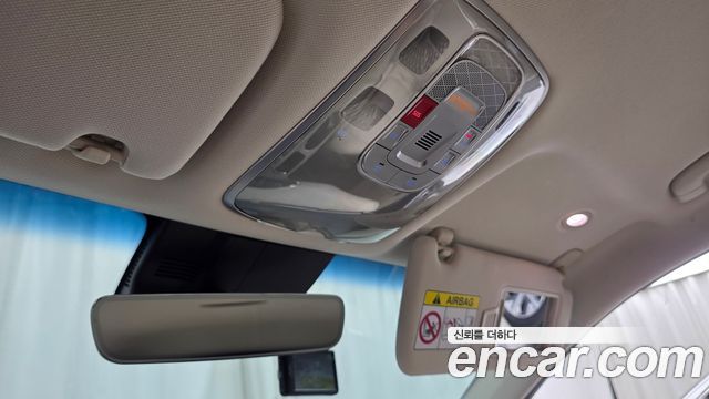 Genesis GV70 2.2 Diesel 2WD — photo 1 of 33