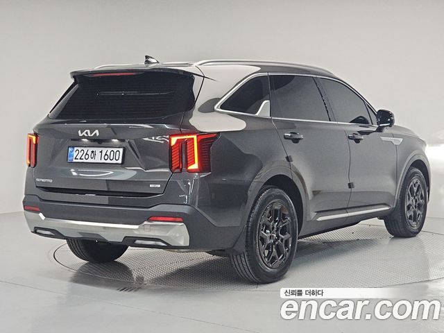 Kia Sorento HEV 1.6 2WD — photo 1 of 20