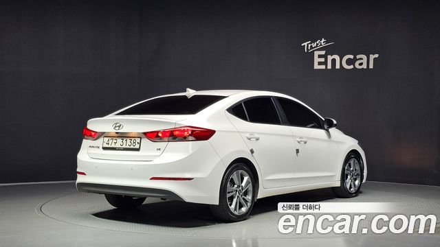 Hyundai AVANTE 1.6 GDI Value Plus — photo 1 of 20