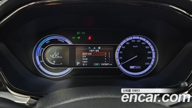 Kia Niro 1.6 HEV — photo 1 of 31