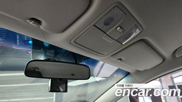Kia K3 Prestige — photo 1 of 32